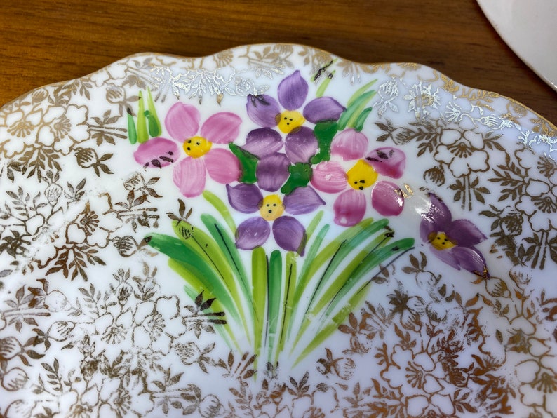 Gold Floral Chintz Phoenix China Tea Cup Trio sold as is image 6