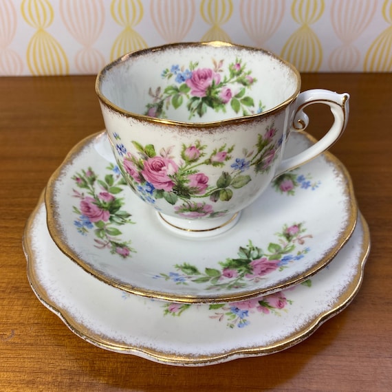 ウェッジウッド プレーリーフラワーズ トリオ ヴィンテージ