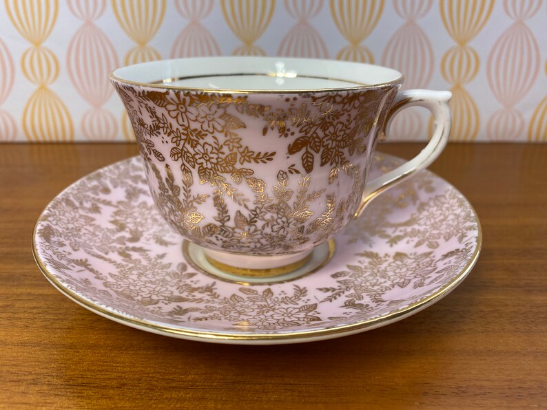 Pastel Tea Cups and Saucers with Gold Overlay, Mismatched Lot of Teacups and Saucers image 7