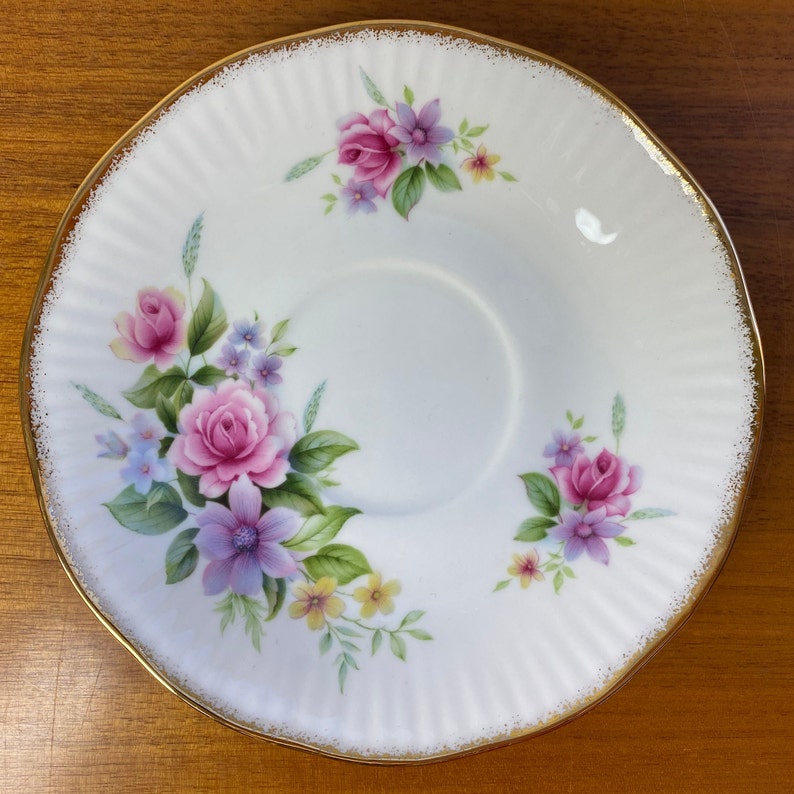 Elizabethan China Tea Cup and Saucer, Pink Roses and Purple Daisies Teacup and Saucer, Floral Footed Bone China image 6