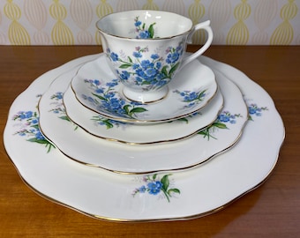 Royal Albert China Place Setting "Forget-Me-Not" Blue Flower Bone China Dinnerware