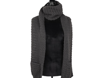The Modern Wrap Scarf with Pockets - pattern only