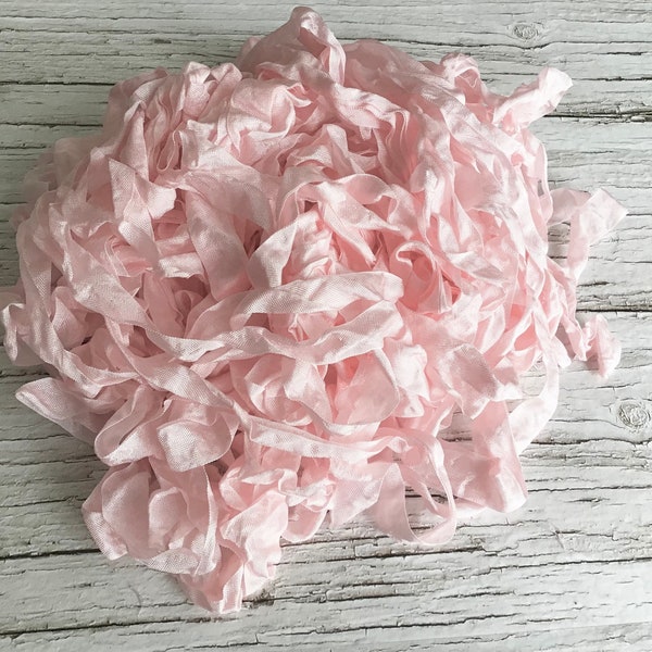 Soft Pink Crinkled Seam Binding - 5 Yards