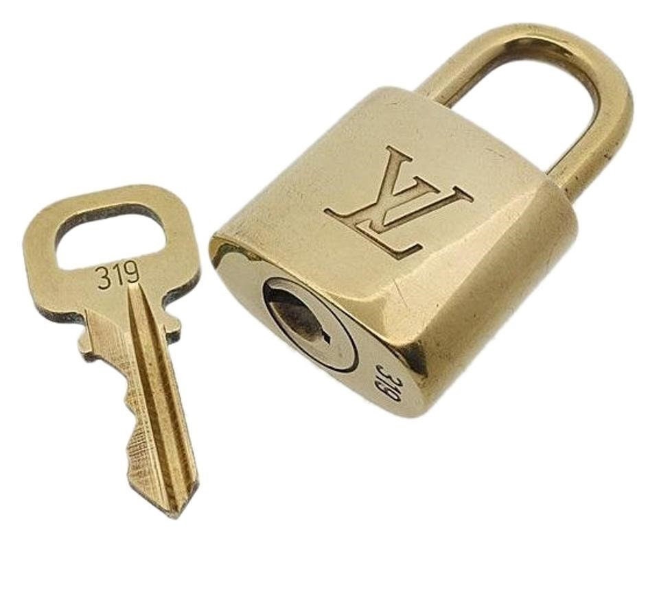 Cập nhật 69+ về louis vuitton lock and key necklace hay nhất ...