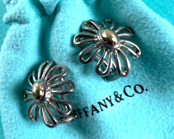 Tiffany daisy earrings deals