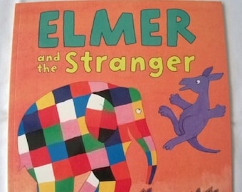 Elmer and the Stranger by David McKee New Paperback book Childrens Fiction Picture Book Bed time Story Colourful Elephant Story