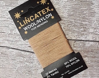 Darning Mending wool in Oatmeal 10 metres Creamy off white Ecofriendly Wool nylon mix