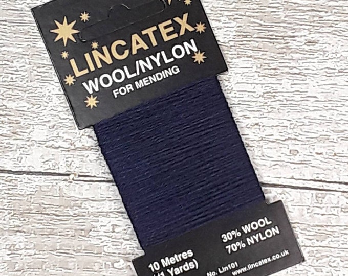 Navy Darning Mending wool in Navy 10 metres Dark Blue Eco