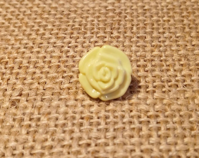 Lemon Yellow Rose Shank Buttons: Baby Knitwear Supplies (13mm, Pack of 10)