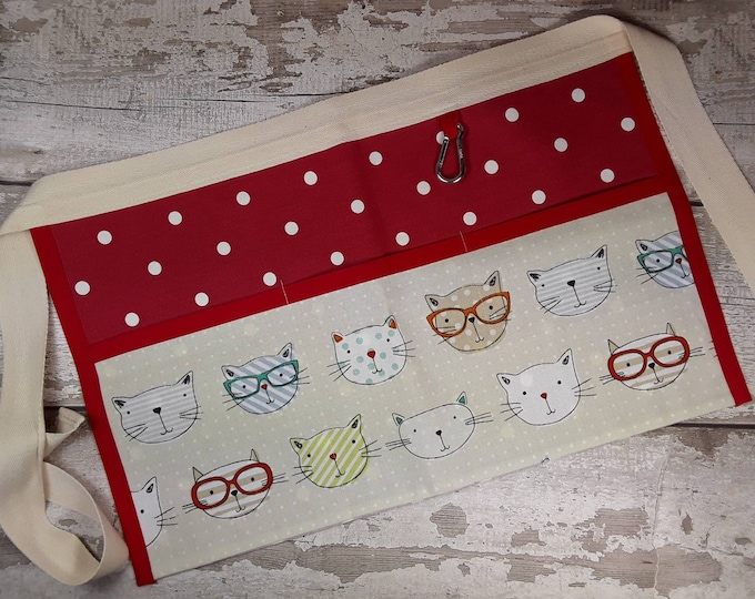 Apron CATS choice of polka dot and pockets, Teacher Apron, Vendor apron, Mothers Day, Birthday gift, Waist Apron, Pocket Apron,Craft apron