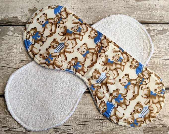 2 burp cloths with Blue Teddy bears, New Baby gift, Eco friendly, Organic, Cotton, New Parent Gift, Baby shower gift, New mum gift, baby boy