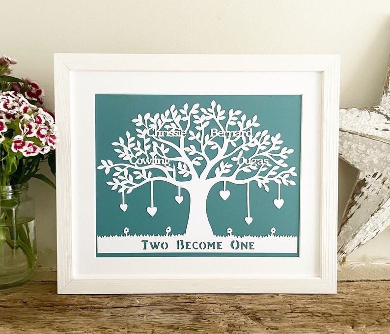 Personalised Gift Family Tree Papercut image 3