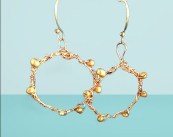 Wire Art Circle Earrings