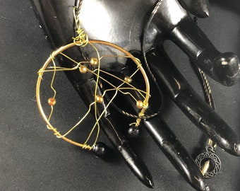 Circular Wire Necklace