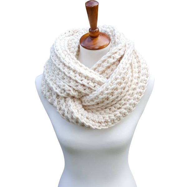 Chunky Infinity Scarf, Knit Infinity scarf, Crochet Infinity Scarf, Cowl, The Glacier Bay Scarf - in Fisherman