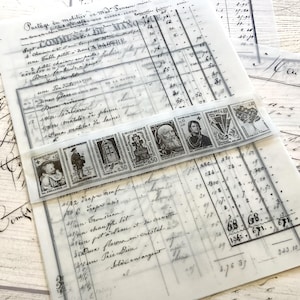 Peut inclure: Une bande de timbres-poste français vintage avec divers portraits et motifs, superposée à du papier de registre ancien avec des écritures manuscrites et des données numériques. Les timbres sont en nuances de gris et de noir.