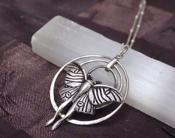 Circle Luna Moth Pendant in Sterling Silver, Movable Circle Design, Enchanting Nature-Inspired Jewelry, Ideal Gift for Her