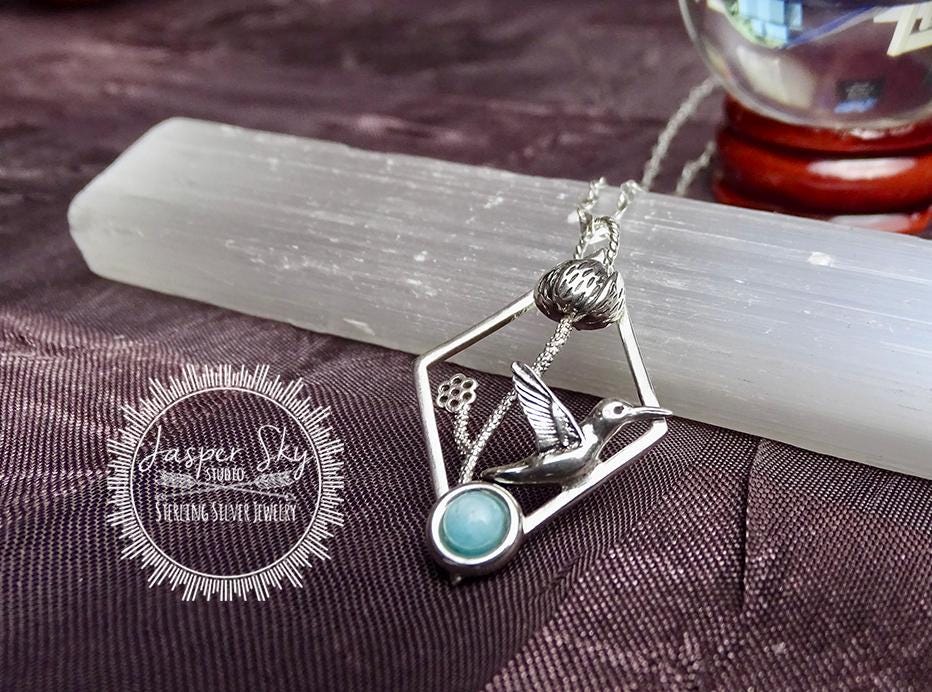 Collana con colibrì in argento sterling 925, regalo carino con animale, ciondolo con fiore per donna - Italia