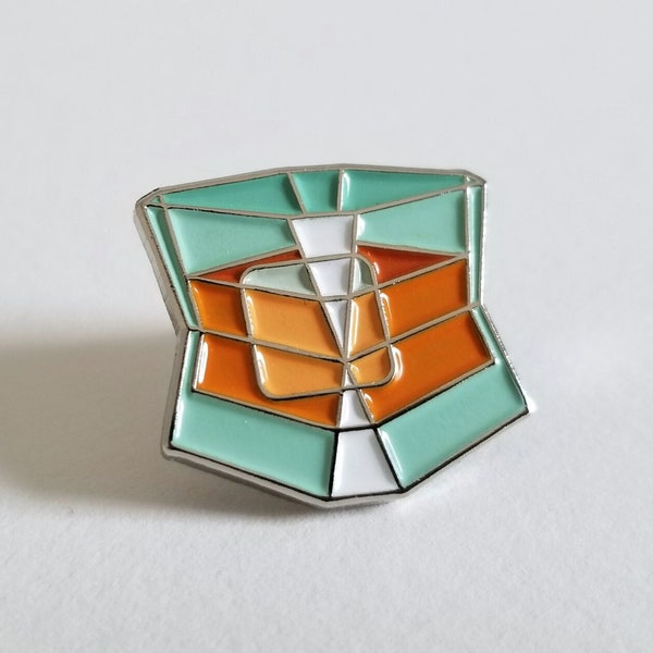 Blade Runner Deckard's Whiskey Glass Soft Enamel Pin