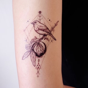 Black Moon Bird tattoo flash Delicate Swallow tattoo Animal tattoo Pigeon Tattoo flash Realistic Temporary Tattoo Geometry Black Bird Tattoo