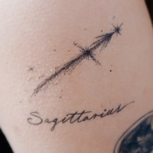 Tatuaż znaku zodiaku SAGITTARIUS Mini Minimalistyczny tatuaż konstelacji zodiaku Realistyczny tymczasowy tatuaż naklejka Galaxy Tattoo tatouage temporaire