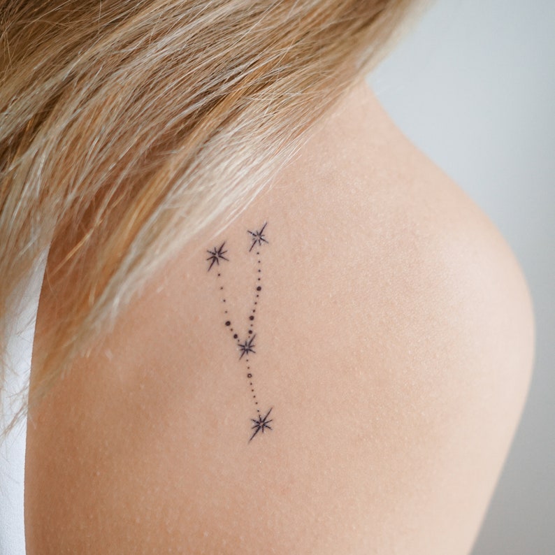 Stier Symbol Tattoo Stier Horoskop Konstellation Mini ...