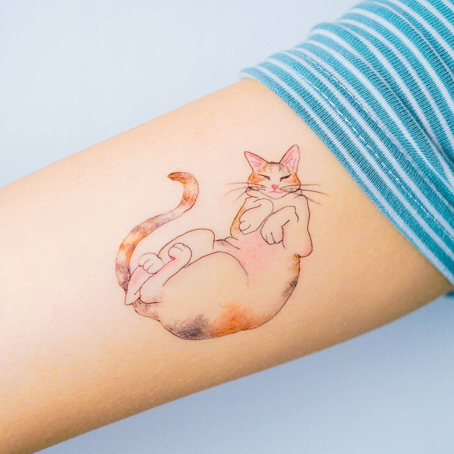 Katze Tattoo Bauchnabel