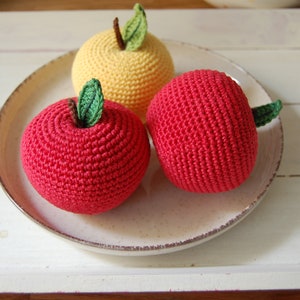 Crochet Apple1pcsPlay Pretend Food Crochet Fruits Kitchen Decor Montessori Toys Kids Toy Play Kitchen Food Toys For Toddlers image 3