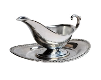 Vintage English Silver Mfg Corp Silverplate Gravy Boat & Detached Underplate USA