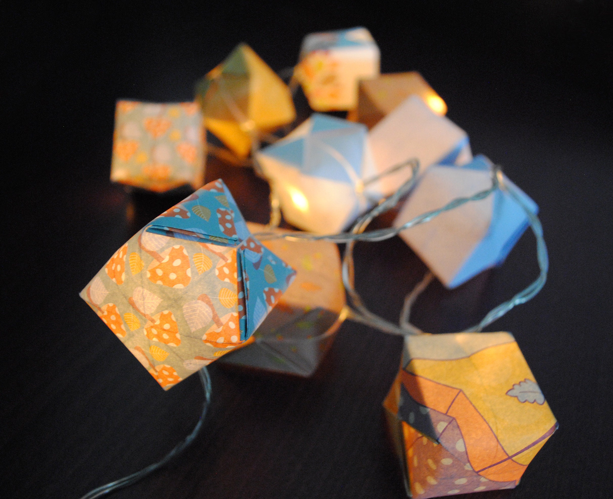 Guirlande Lumineuse Origami Automne et Champignons