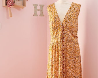 Empire style sleeveless dress, light cotton with flowers yellow background, summer dress, one piece M / L