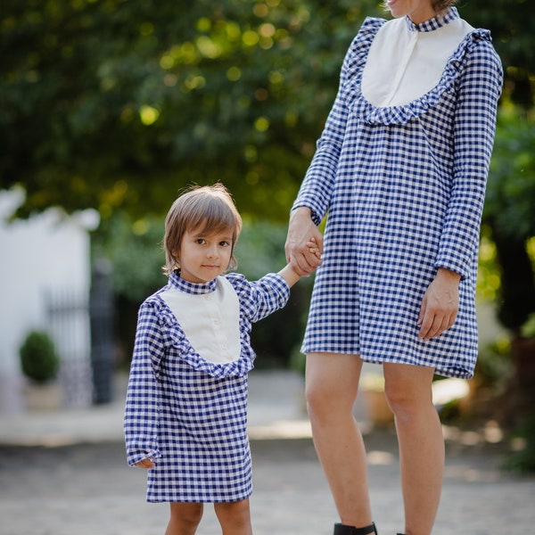 Robe pour fille style vintage des années 60, coupe évasée, en laine blue et blanc a carreaux