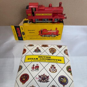 British Railways die cast Budgie train and booklet from 1971 England