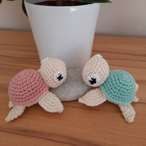 Rassel, Schildkröte, Baby, Geschenk zur Geburt, Turtle, Geschenkidee, Amigurumi, Tier, gehäkelt Bild 8