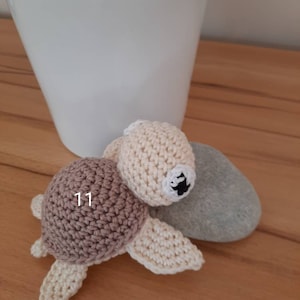 Rassel, Schildkröte, Baby, Geschenk zur Geburt, Turtle, Geschenkidee, Amigurumi, Tier, gehäkelt Bild 6