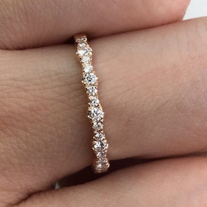 Diamond Wedding Band in 14K Pink Gold