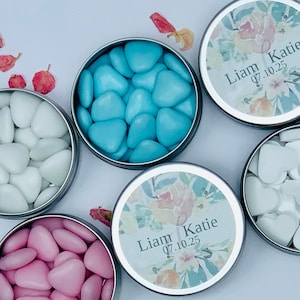 Personalized Wedding Favor Idea - Favour Tin -SWEETS INCLUDED. Custom Wedding Favor Gift. Personalised Wedding Sweets Table Favours