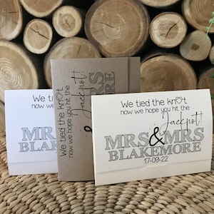 Porte-cartes à gratter. Idée de cadeau de mariage. Portefeuille de billets de loterie. Faveur personnalisée. Nous nous sommes mariés