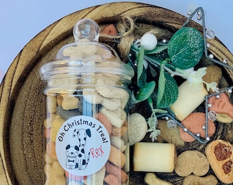 Personalized Christmas Dog Treat Jar – Festive Puppy Gift