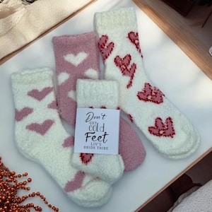 Hen Party Gift. Bride Tribe Party Favour. Bridal Party Socks. Dont Get Cold Feet Sock Gift. Bachelorette Favor.
