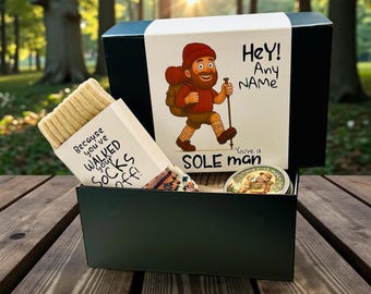 Sole Man Walking Gift Box – Hiker and Outdoor Present with Socks, Beanie & Treats