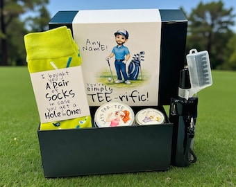 Golfing Gift Set – Golfer Accessories, Socks, Tees & Cleaner