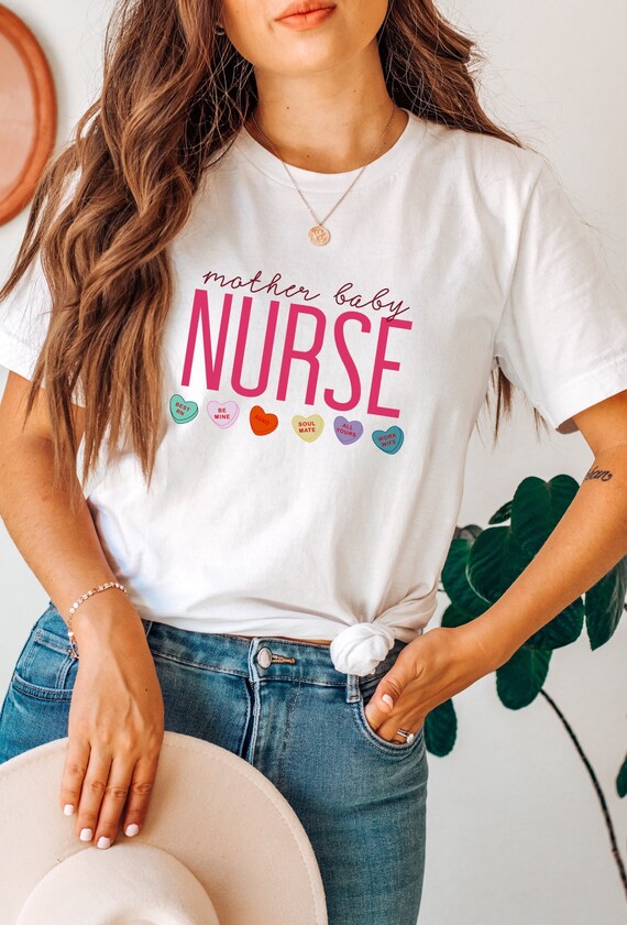 Womens Wife Dog Mom Nurse With Ring Heart Footprint Mothers T-Shirt Womens Wife Dog Mom Nurse With Ring Heart Footprint Mothers T-Shirt