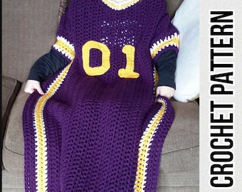 Wearable Football Jersey Blanket, crochet pattern, PDF, Digital Download, Toddler Child Adult sizes