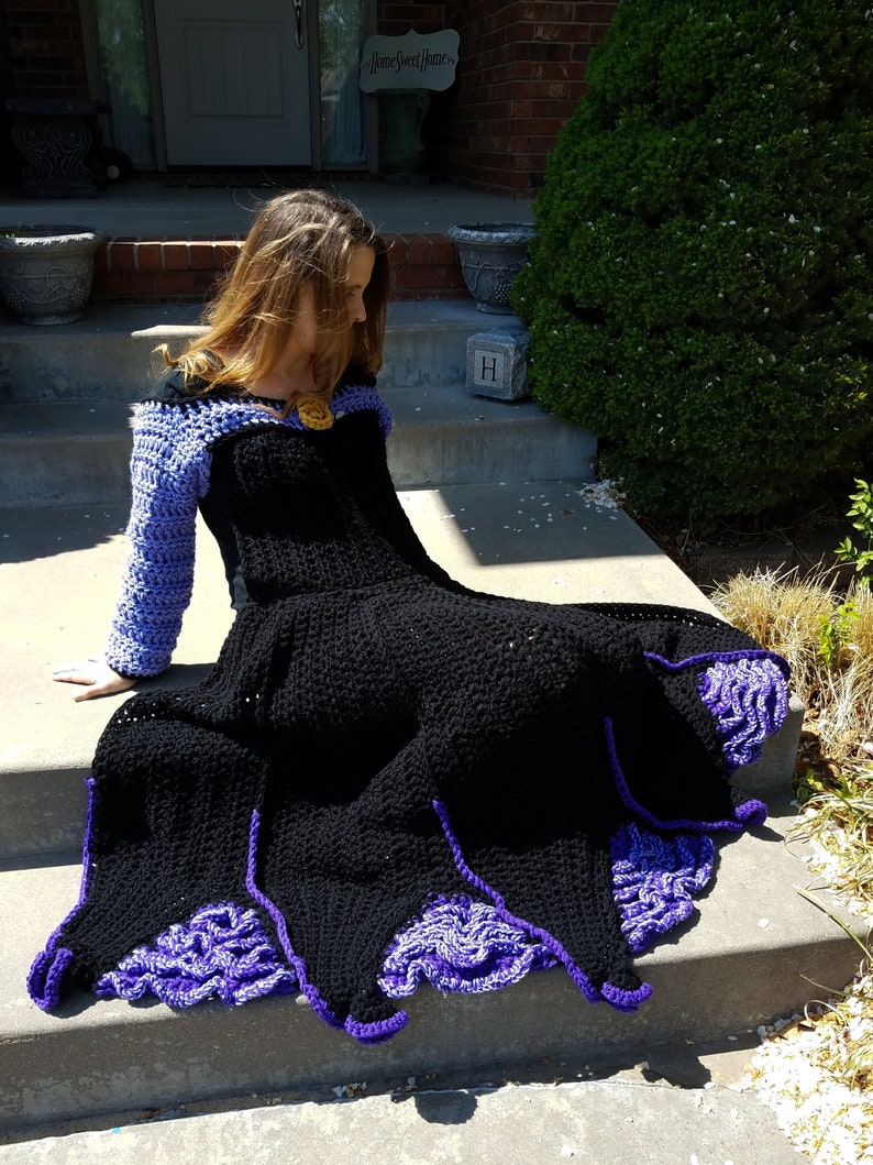 Sea Villian Dress Blanket Crochet Pattern Octopus Digital Download PDF Child, Toddler, Adult Sizes image 2