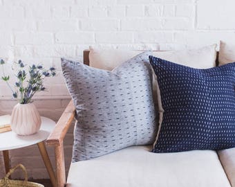 Marine Indigo Dash kussen, lumbale kussen, Boho decoratief kussen, modern kussen, Boho kussen, minimalistisch kussen, neutraal kussen