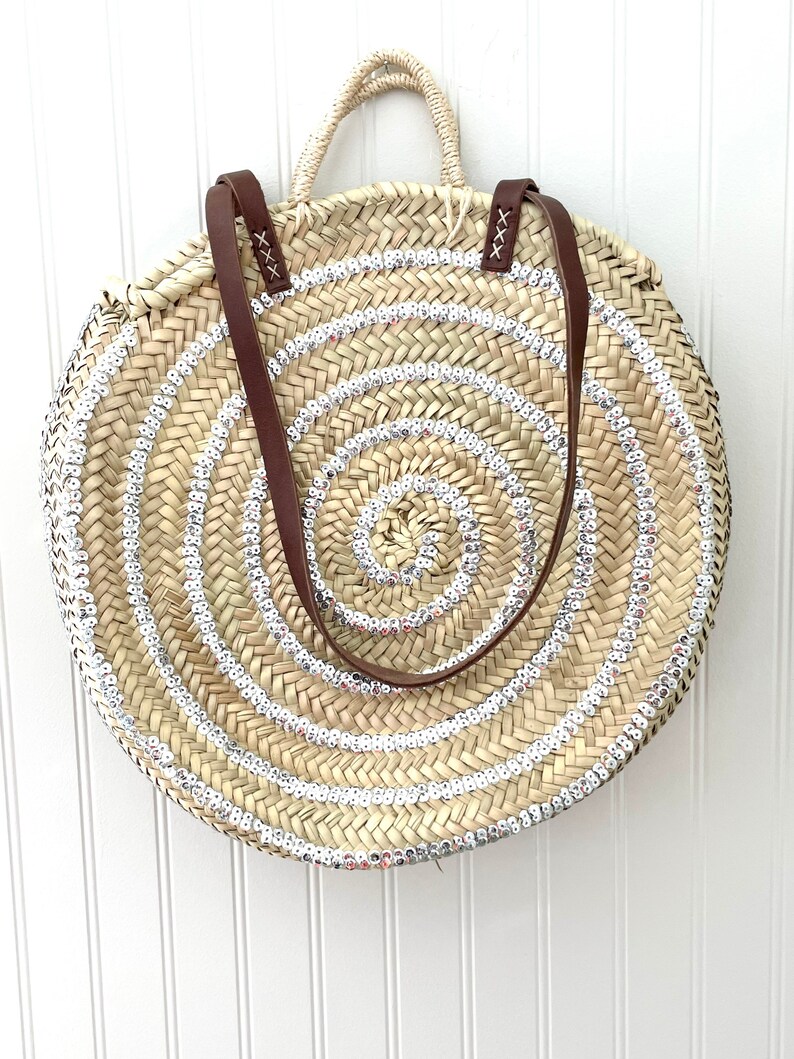 Round Straw Bag with Sequins, Round Straw Bag, Woven Straw Basket, Sequins Purse, Boho Purse, Beach Purse, Beach Bag image 8