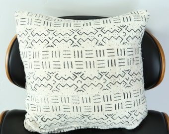 Vintage African Mud Cloth Pillow Cover: Bohemian Geometric Throw Pillow