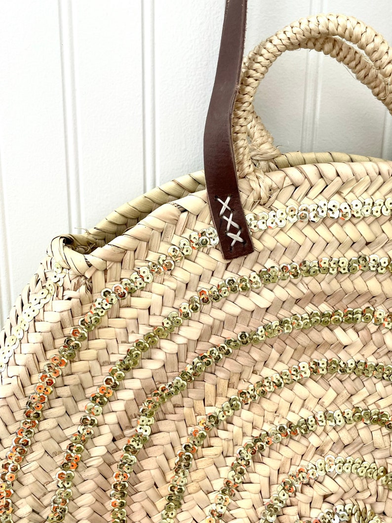Round Straw Bag with Sequins, Round Straw Bag, Woven Straw Basket, Sequins Purse, Boho Purse, Beach Purse, Beach Bag image 5