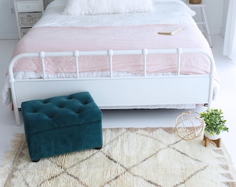 Vintage Cream Moroccan Wool Rug: Berber Beni Ourain Rug (58x40)